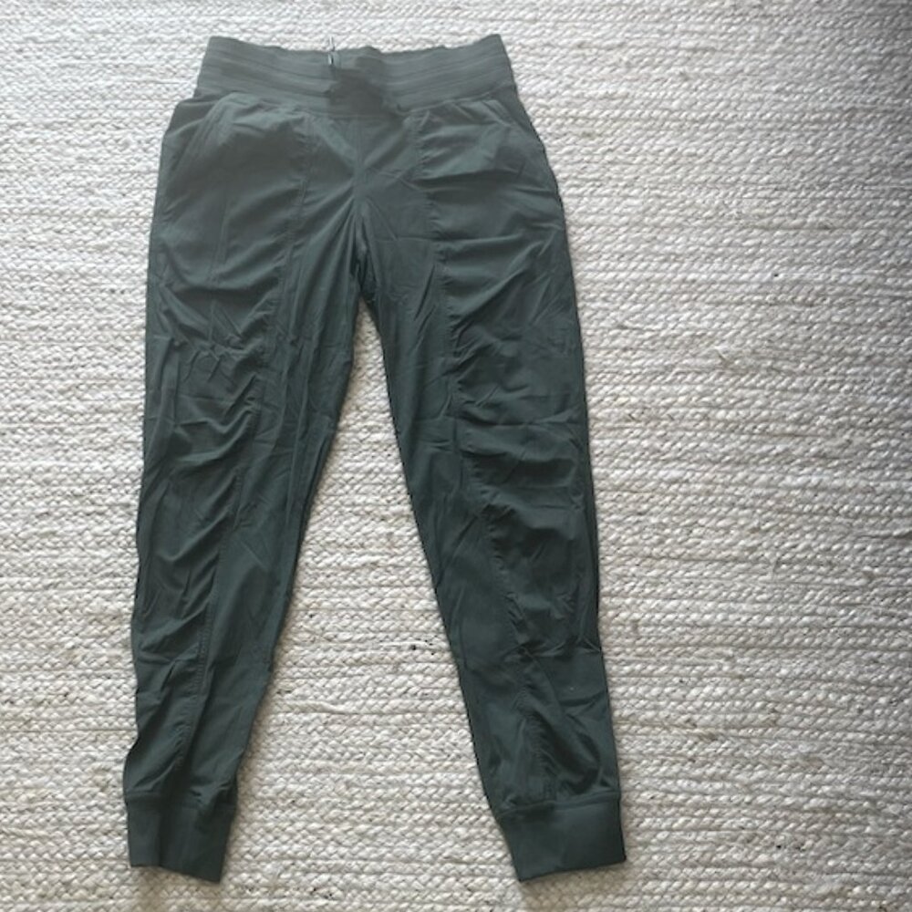 Dance Studio Mid-Rise Jogger Full length